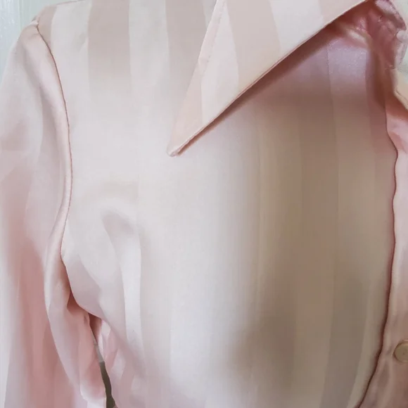 Vintage 70's Designer Pucci Powder Pink Button Up Collar Shirt Women's Size S/M - Picture 2 of 7